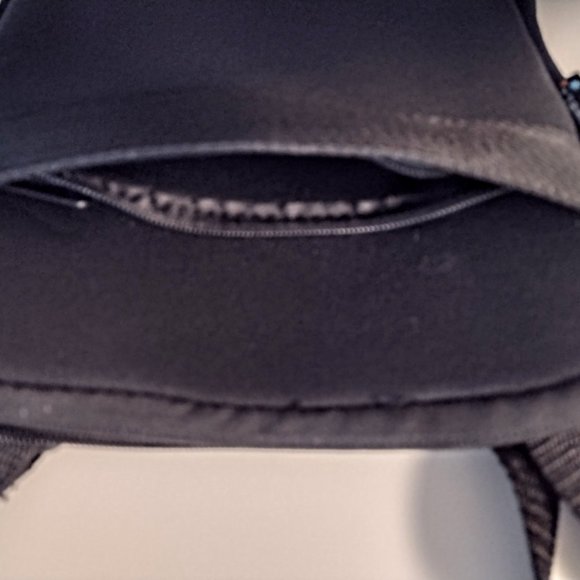 Polaroid Z-Stand Folio Cover & Travelocity Bag ~ Holds Max 10.25" x 6.25" Tablet - Picture 13 of 16